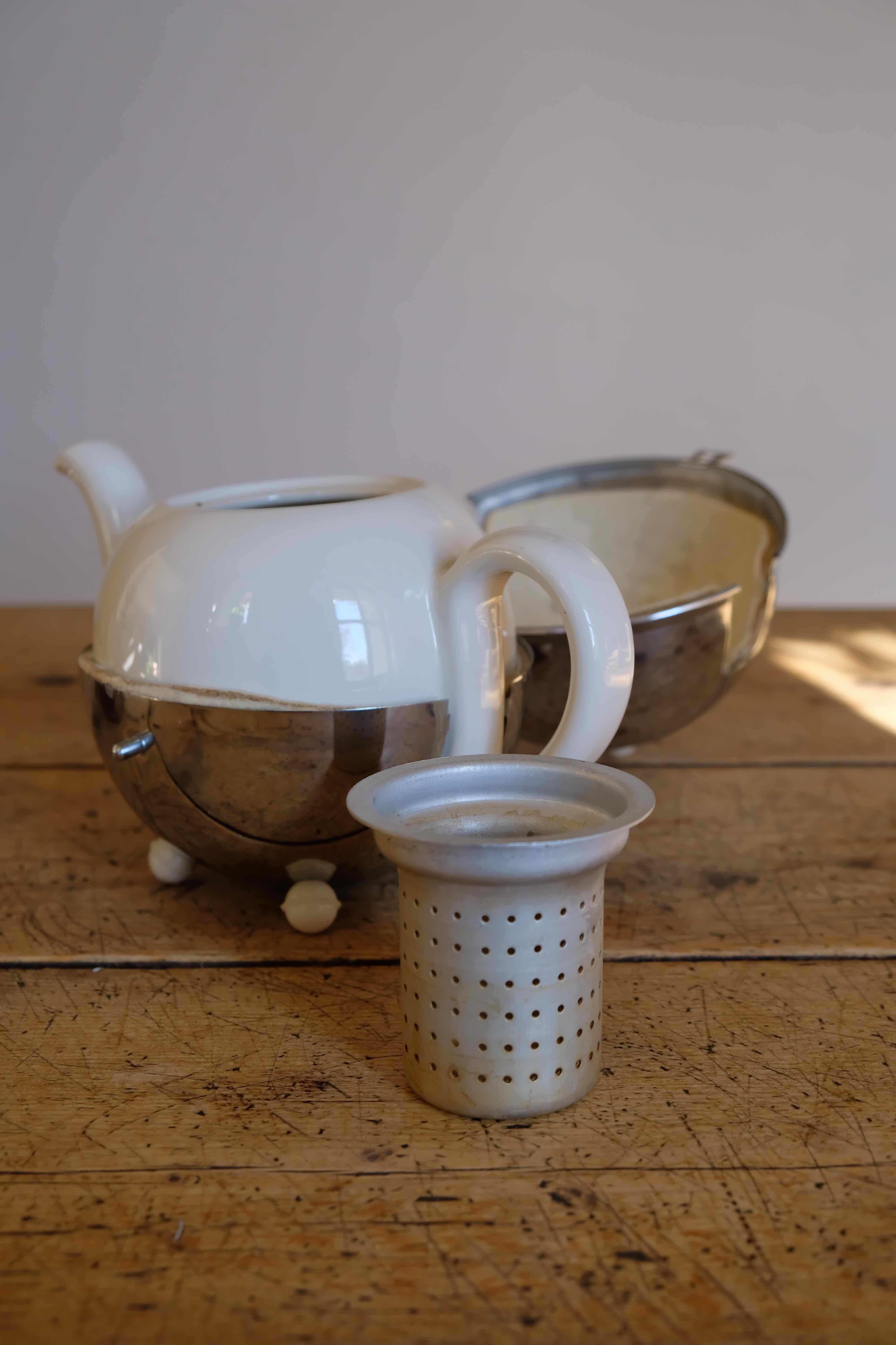 EVER HOT teapot of the 50s, made in England
