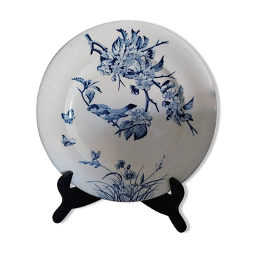 Ancienne assiette plate en terre de fer