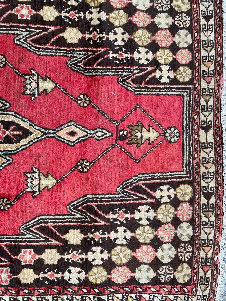 Nice vintage Persian mazlaghan handmade carpet 120x196 cm