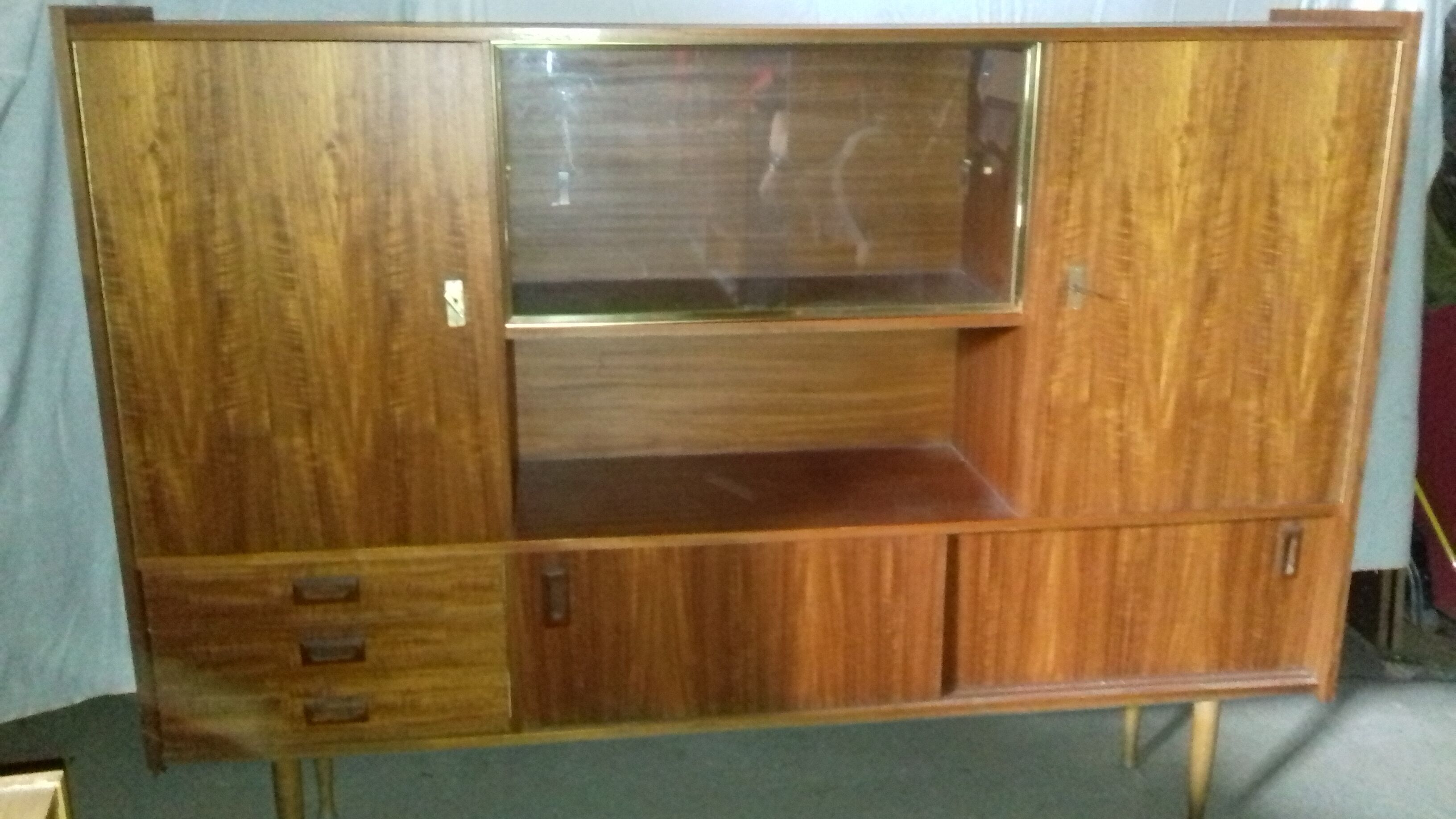 Vintage buffet