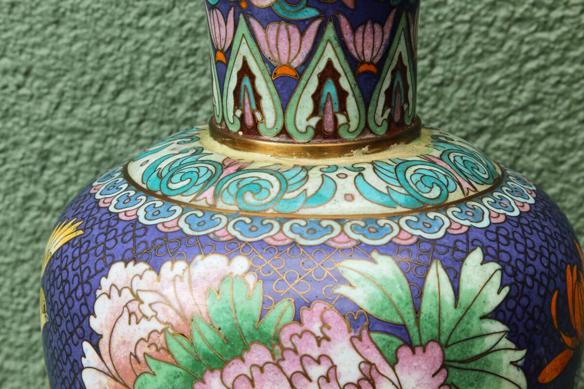 Vase in cloisonné enamel, China, peonies, birds