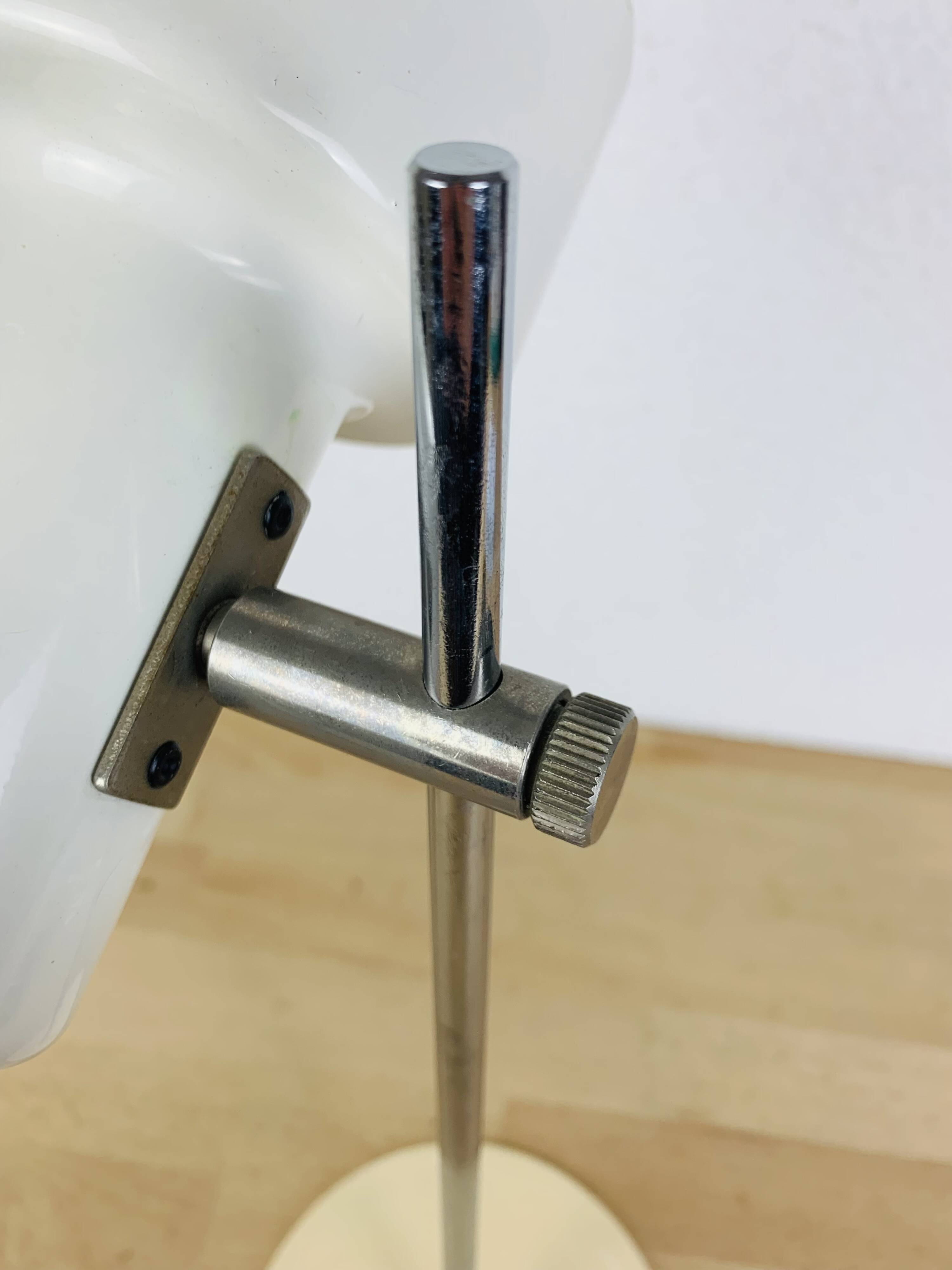 Vintage 60s white spotlight desk lamp