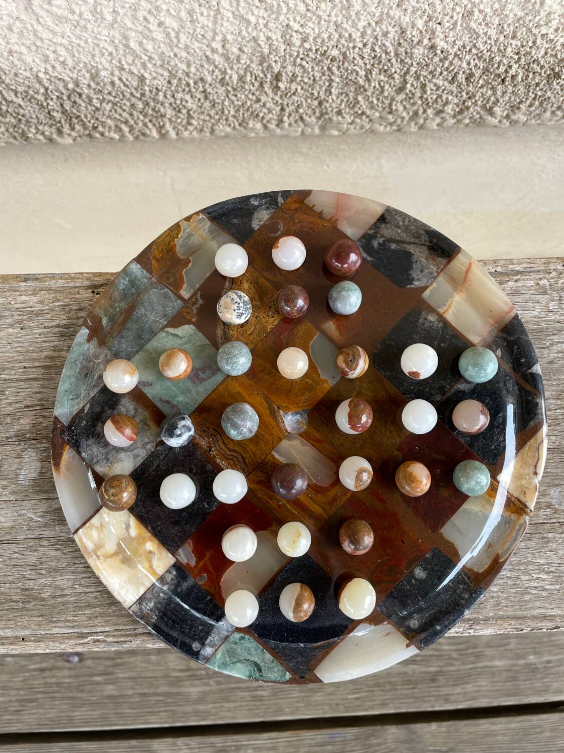 Jeu de solitaire en marbres