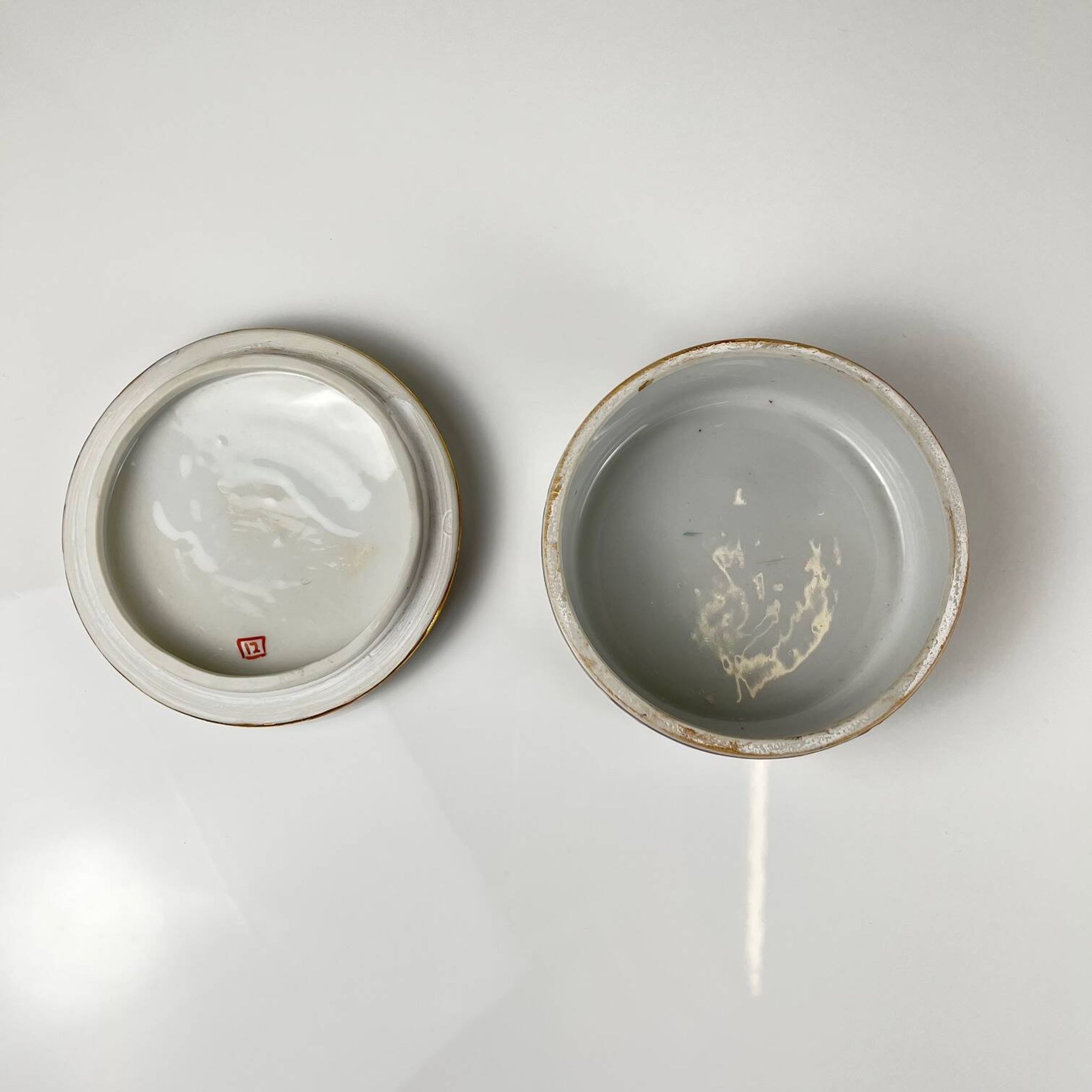 Chinese blue porcelain box with bird and flower motif