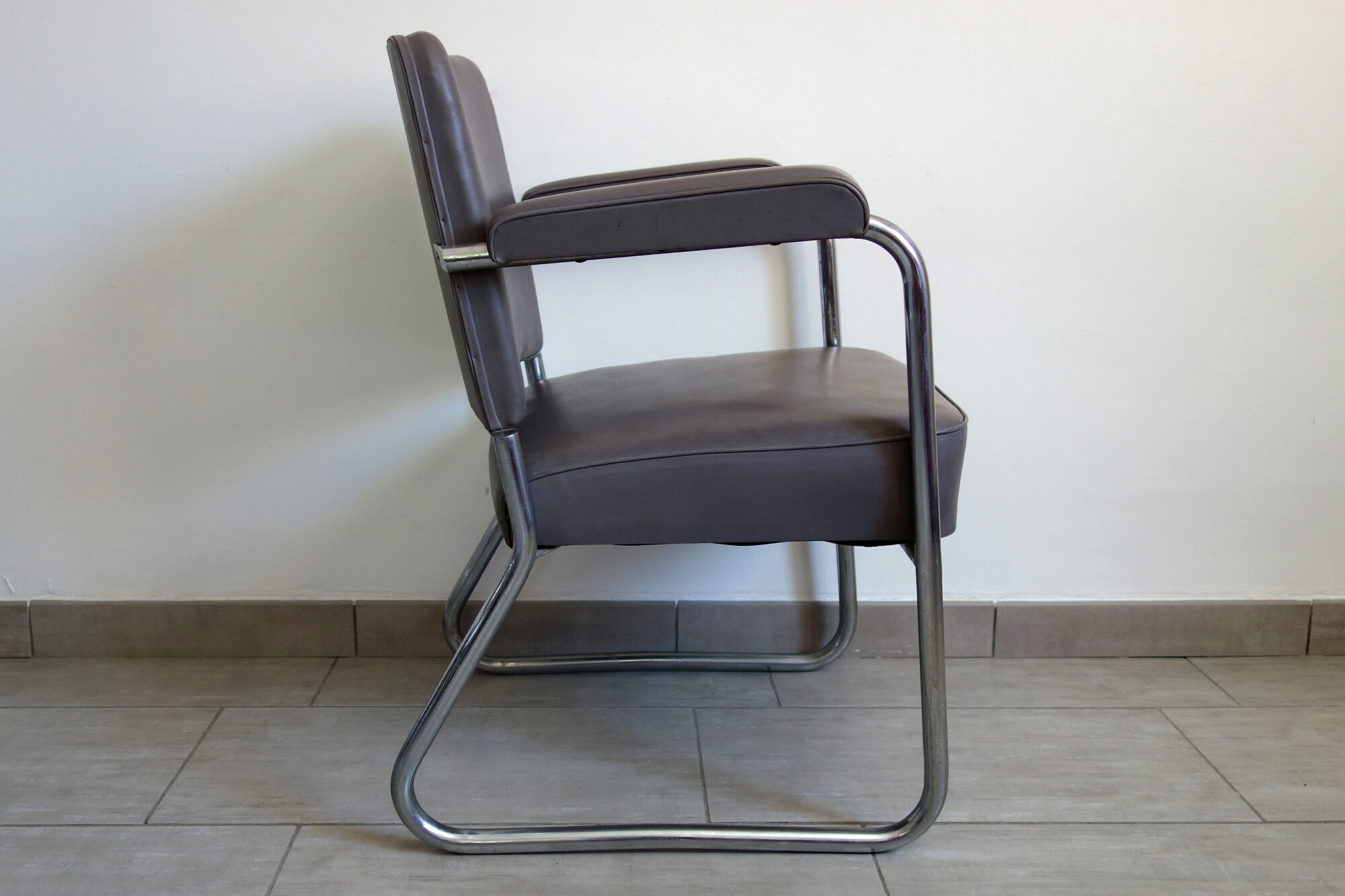 Former Ronéo industrial chair