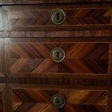 Louis XVI period chest of drawers in 18th century marquetry