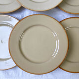 9 assiettes en grès beige tulowice mid century