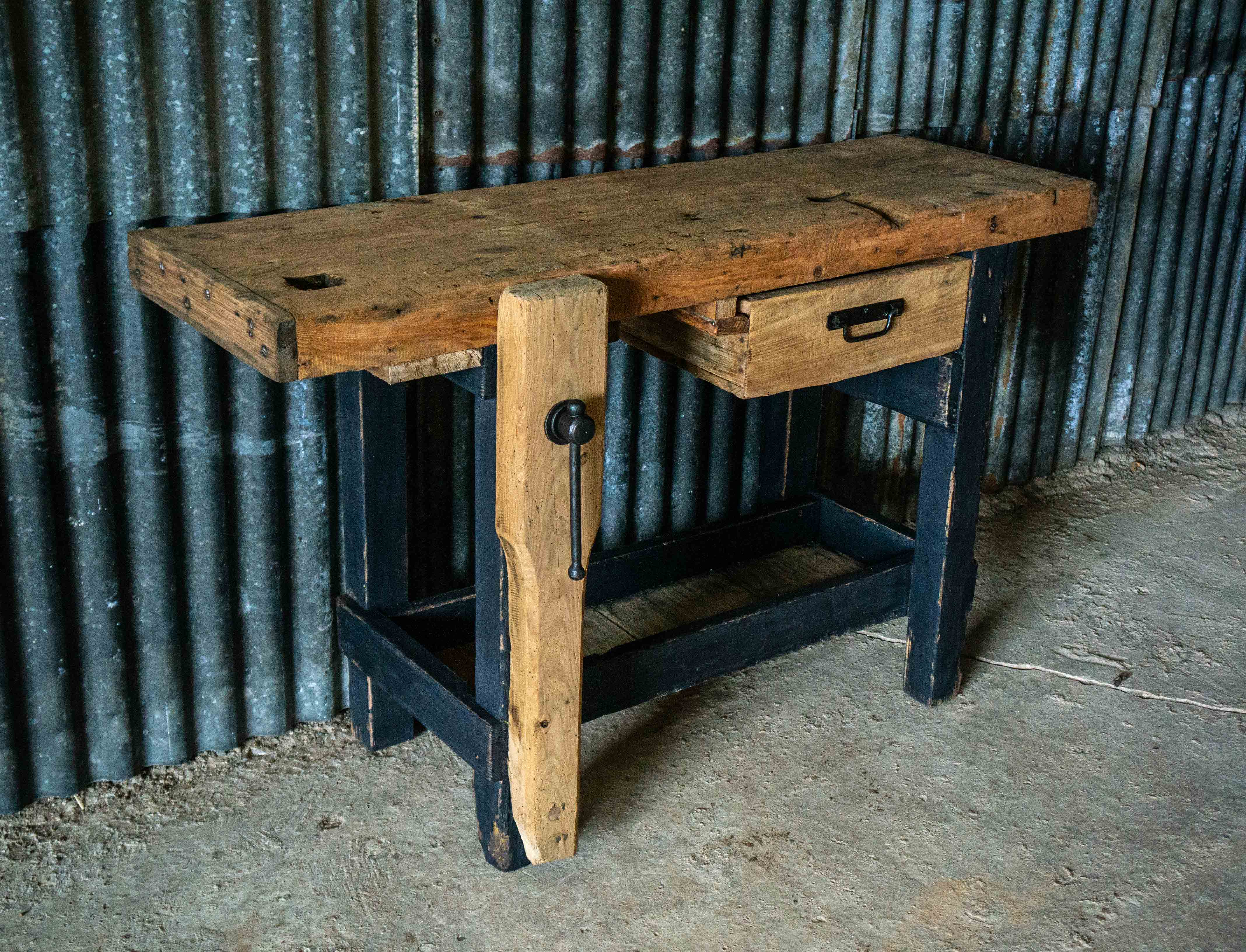 Établi restauré