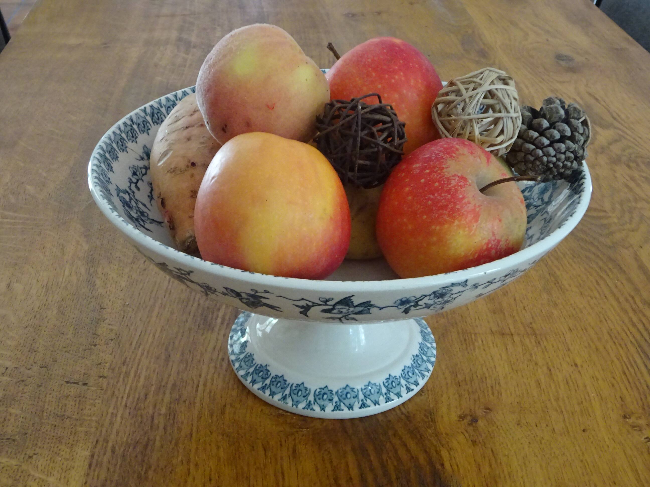 Large compote dish Terre de Fer
