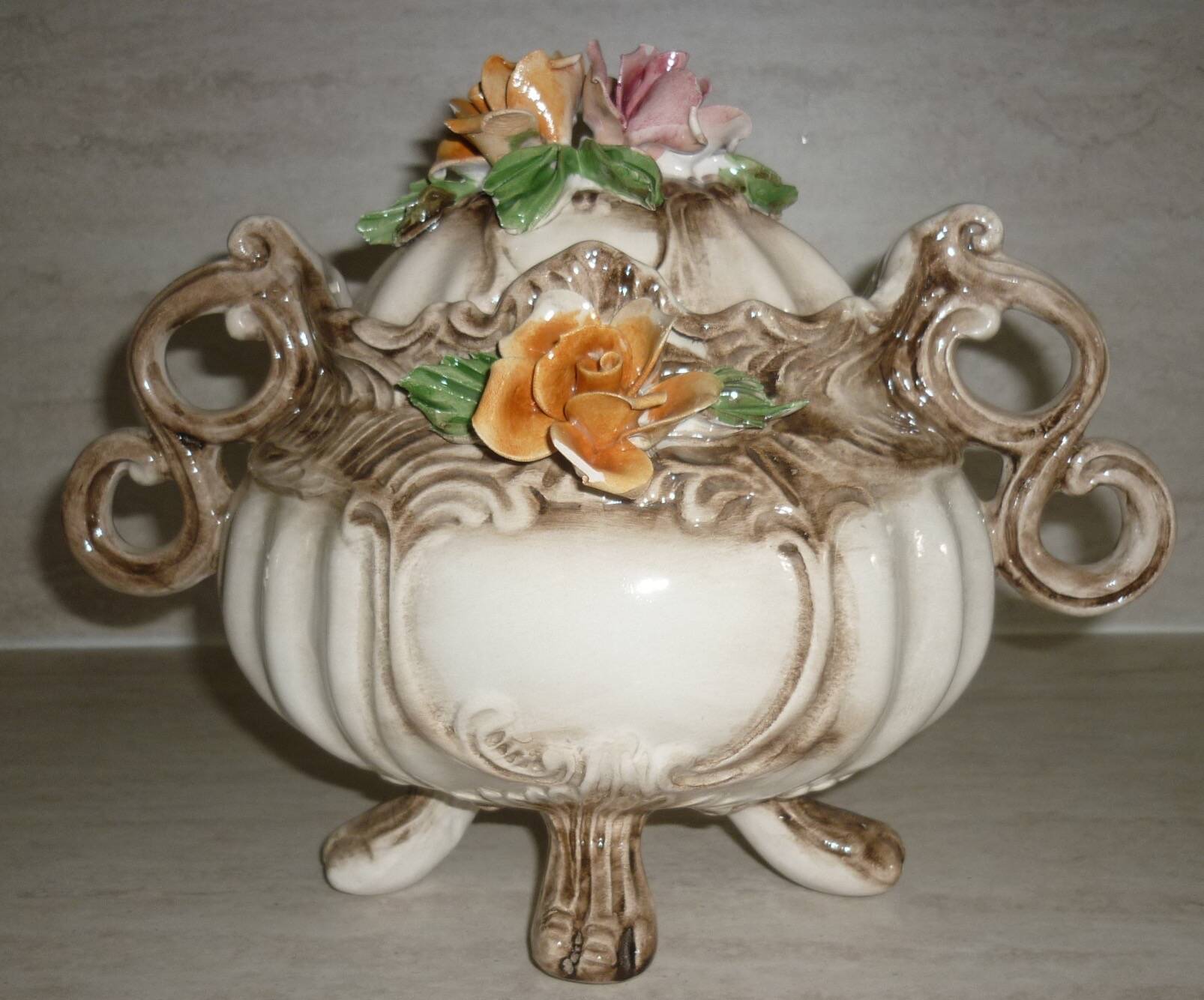 Rococo tureen V Bassano