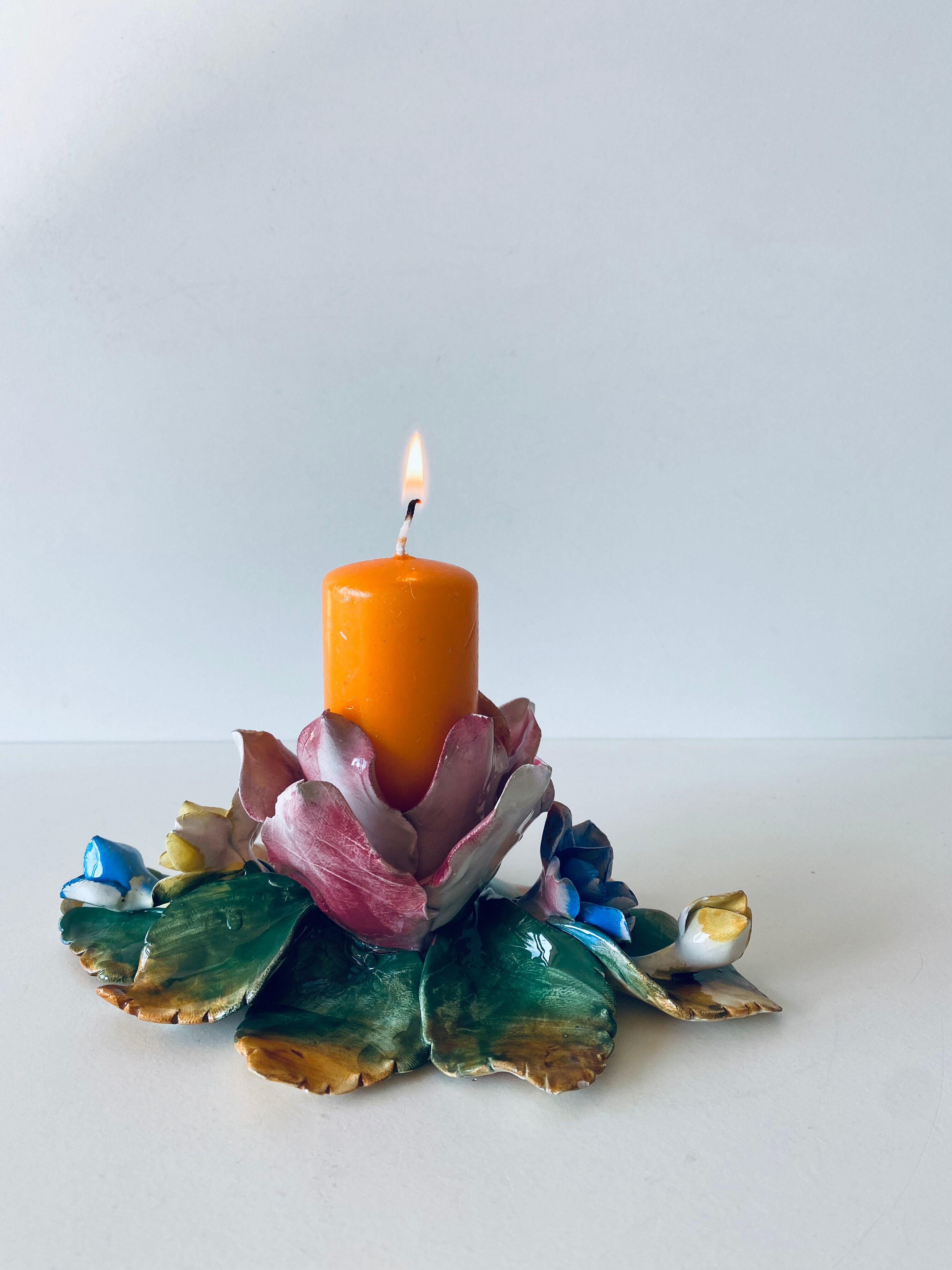 Candlestick flowers in bubble