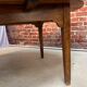 Table ovale en bois massif