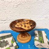 Standing wooden bowl