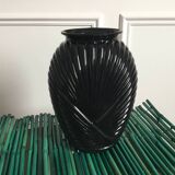 Vase en verre plissé