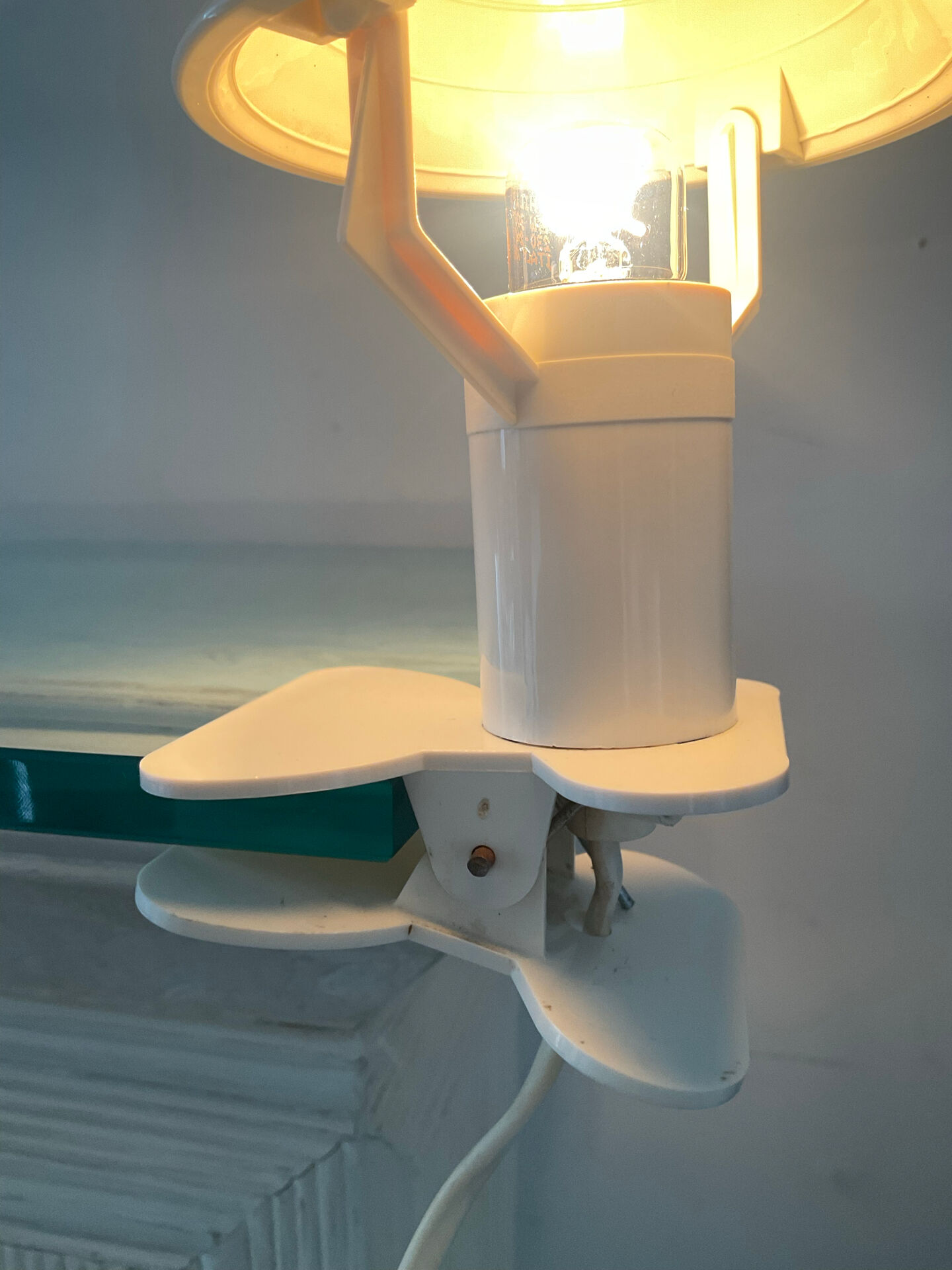 Lampe champignon à pince des années 60-70