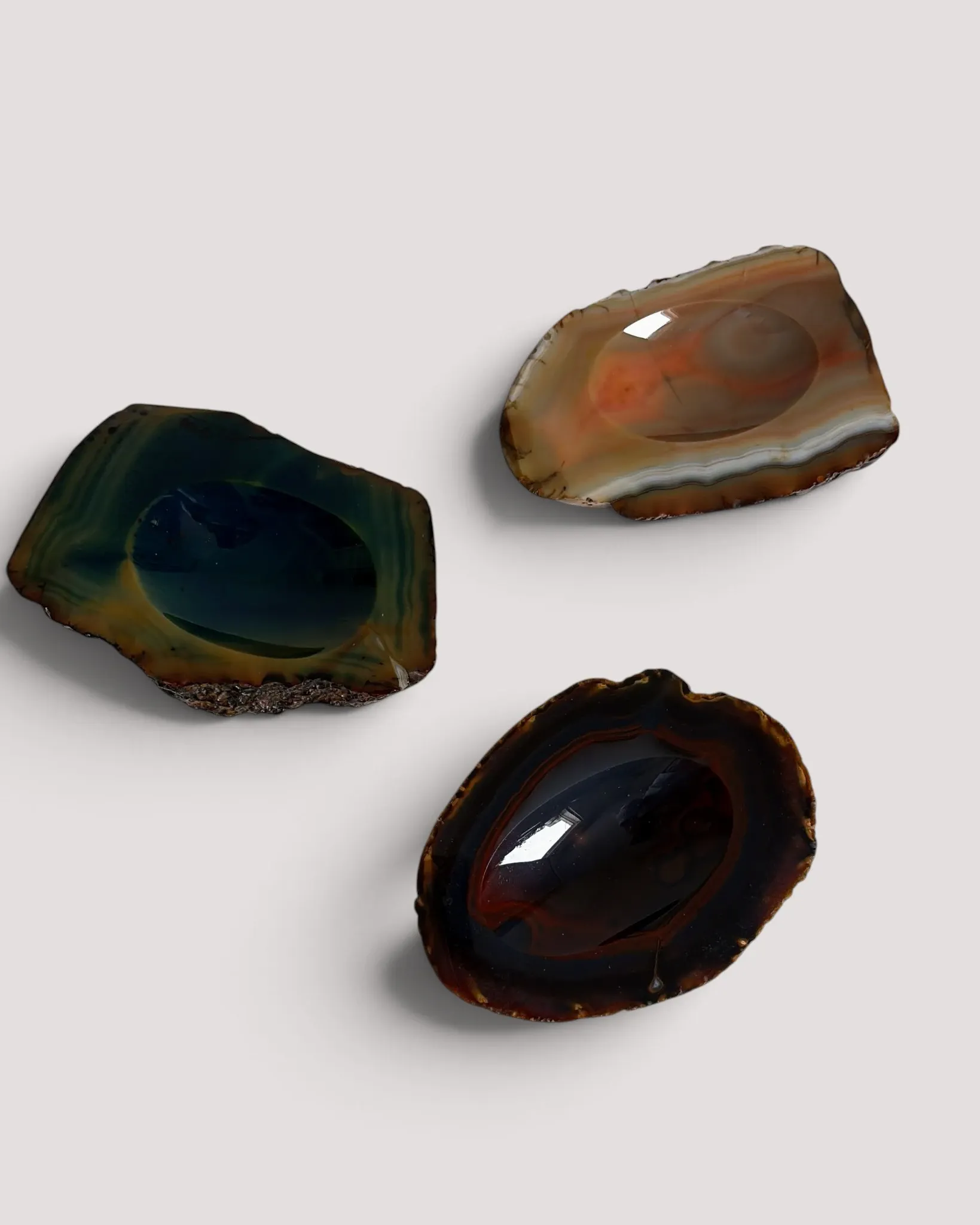 1970s Italian Agate Ashtrays/ Vide-Poche, Set of Three Natural Stone Trays