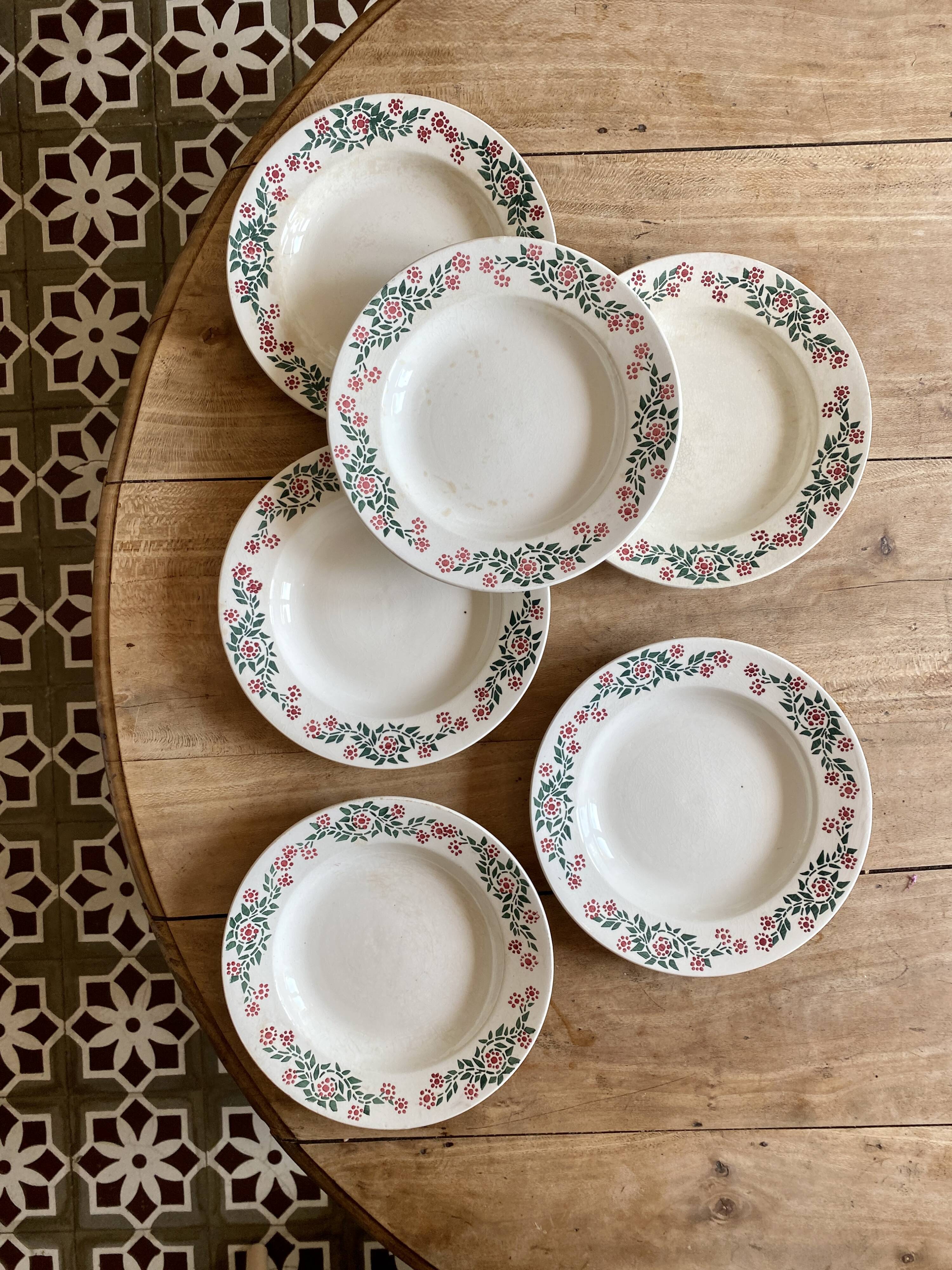 Set of 6 vintage hollow plates model Cécile de HBCM (LOT 2)