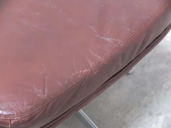 Fauteuil 'F141' ancien avec repose-pieds par Geoffrey Harcourt pour Artifort, 1972