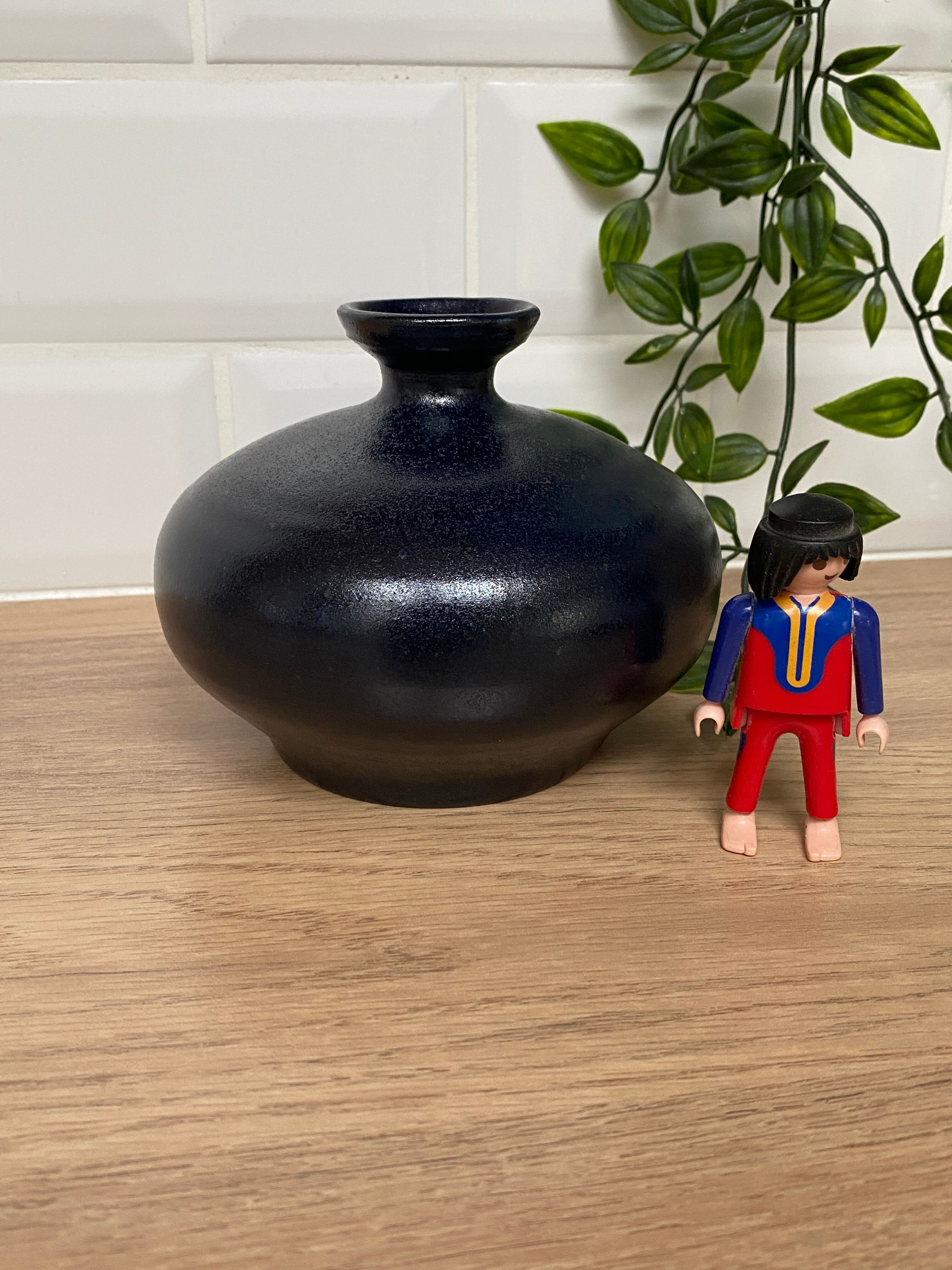 Vase en grès vernissé