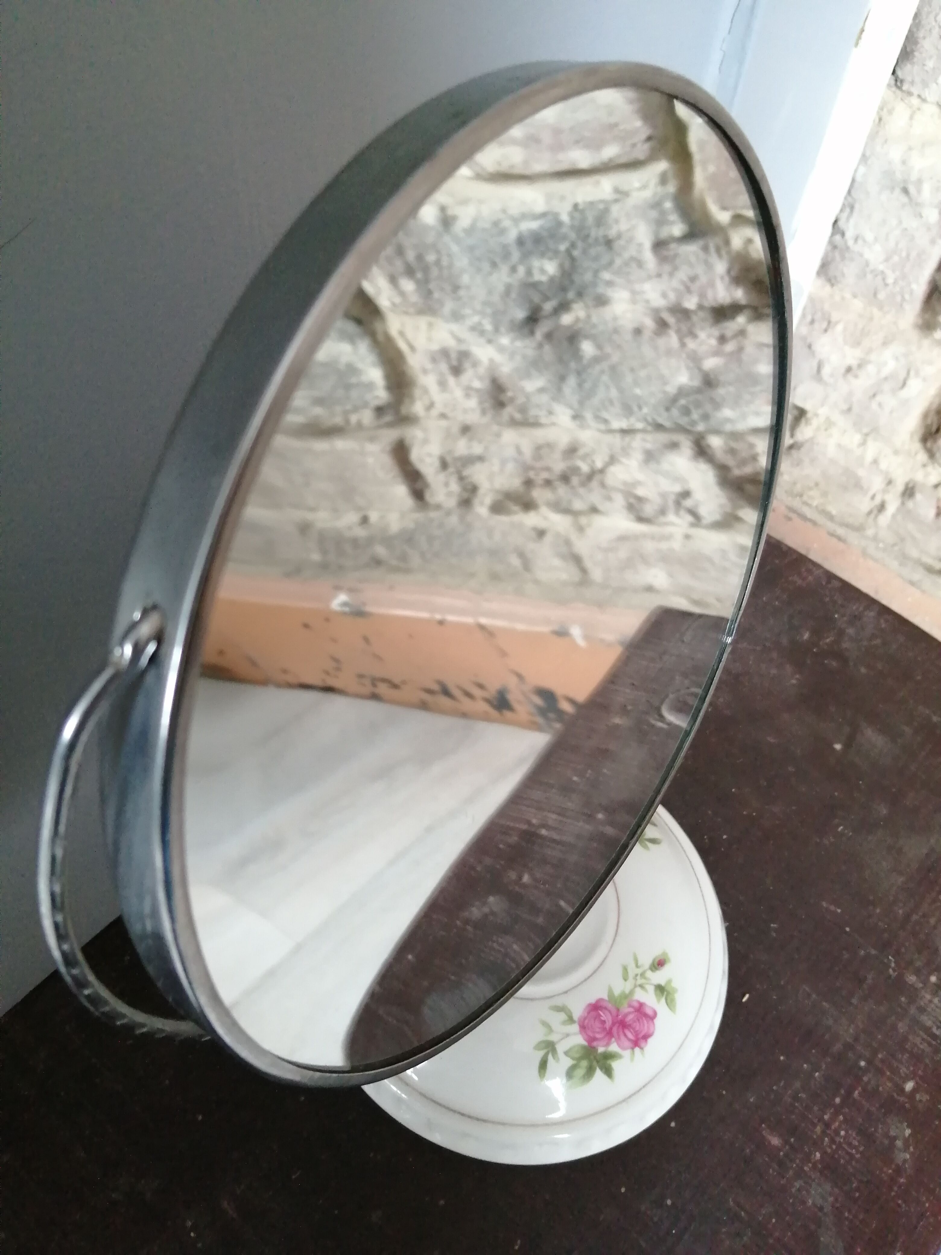 Double Sided Mirror Selency