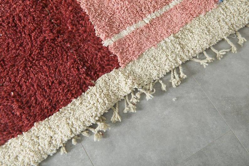 Handmade pure wool rug with colourful patterns 150/250 cm