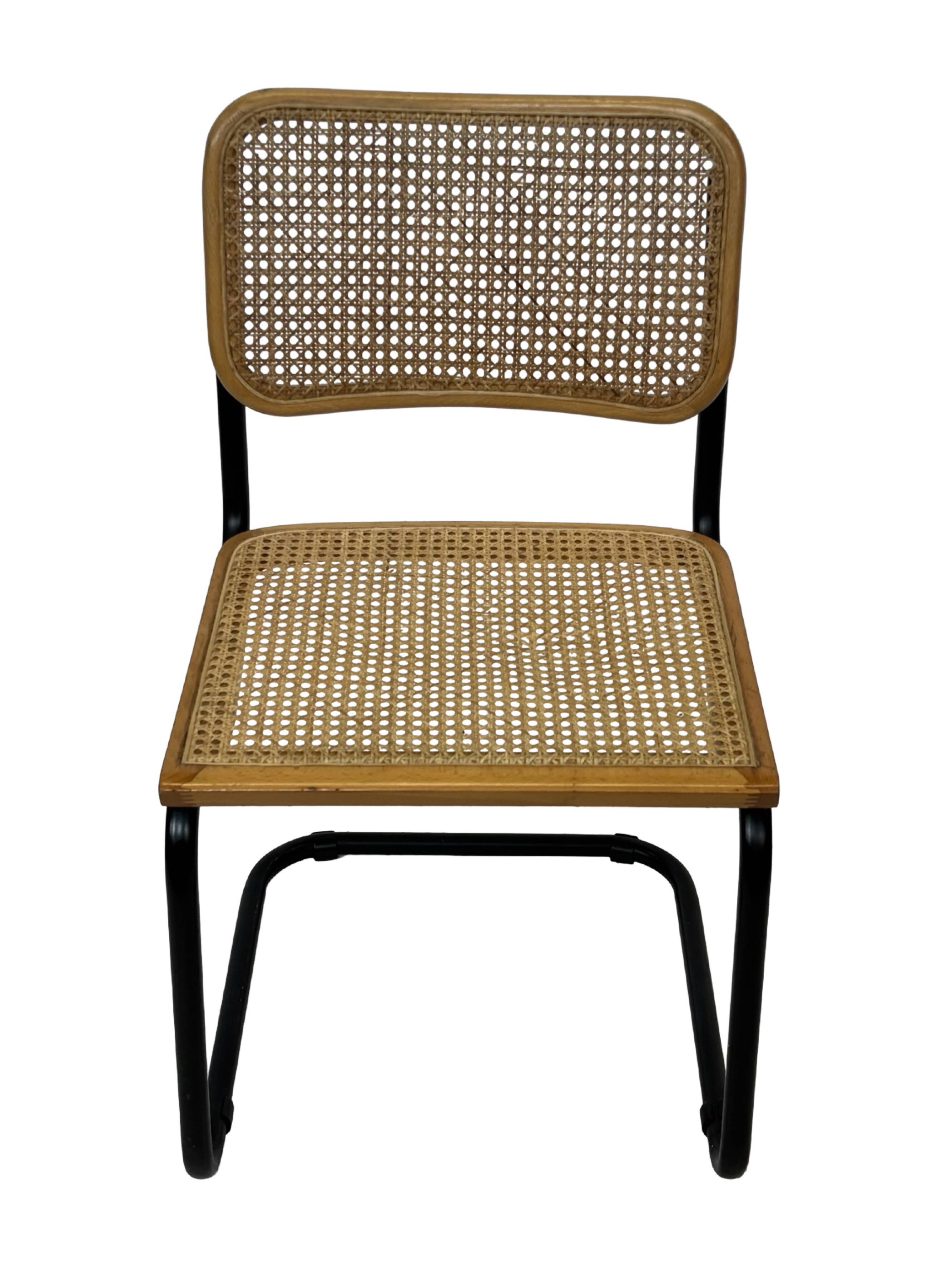 Set of 4 chairs Cesca B32 designed by Marcel Breuer design black frame