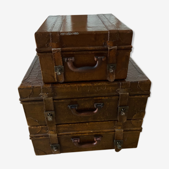 Ensemble 3 valises anciennes en papier mâché et bois origine chine