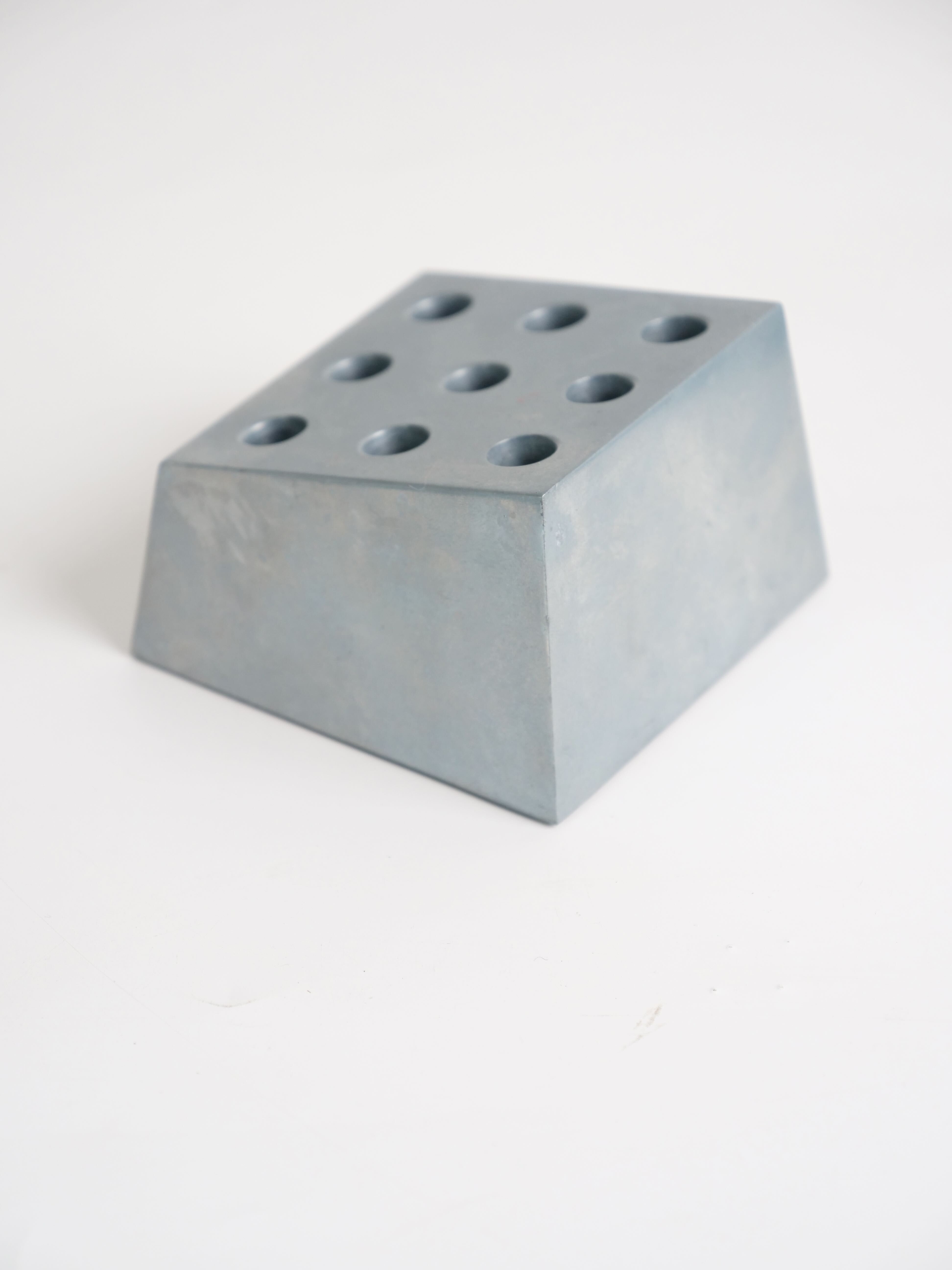Aluminum design office accessories