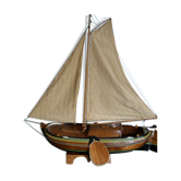 Ancienne maquette de bateau mer du nord en bois