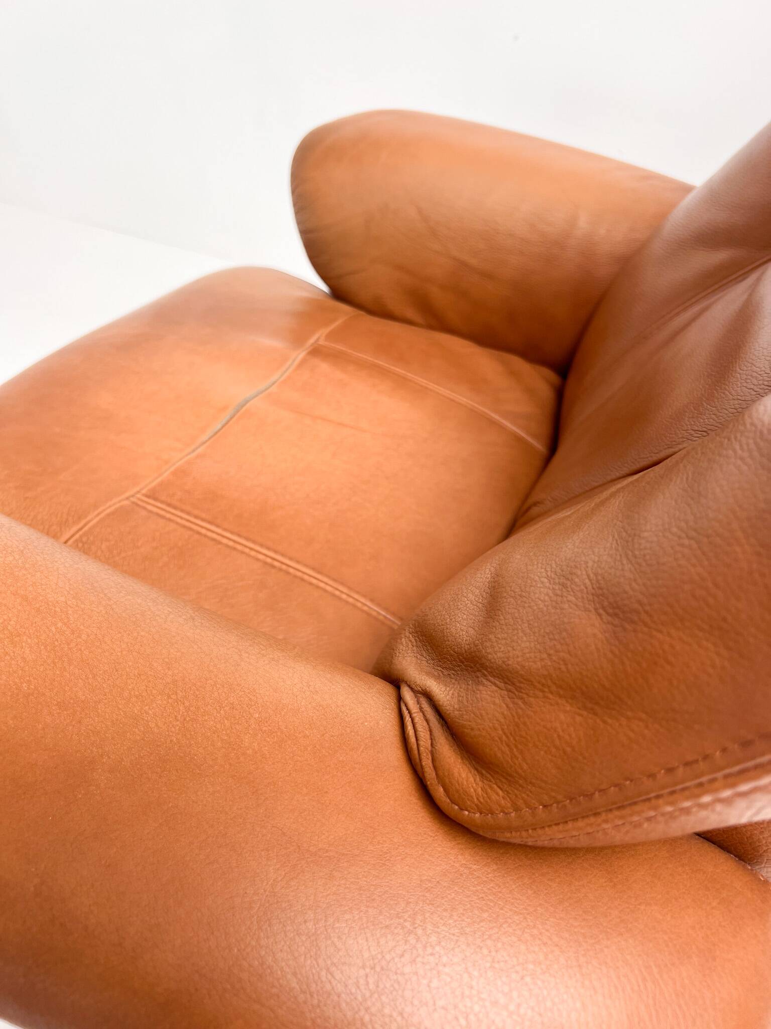 Hjort Knudsen relax chair with ottoman, 1990’s