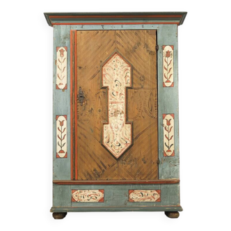 Armoire de mariée peinte d'art populaire