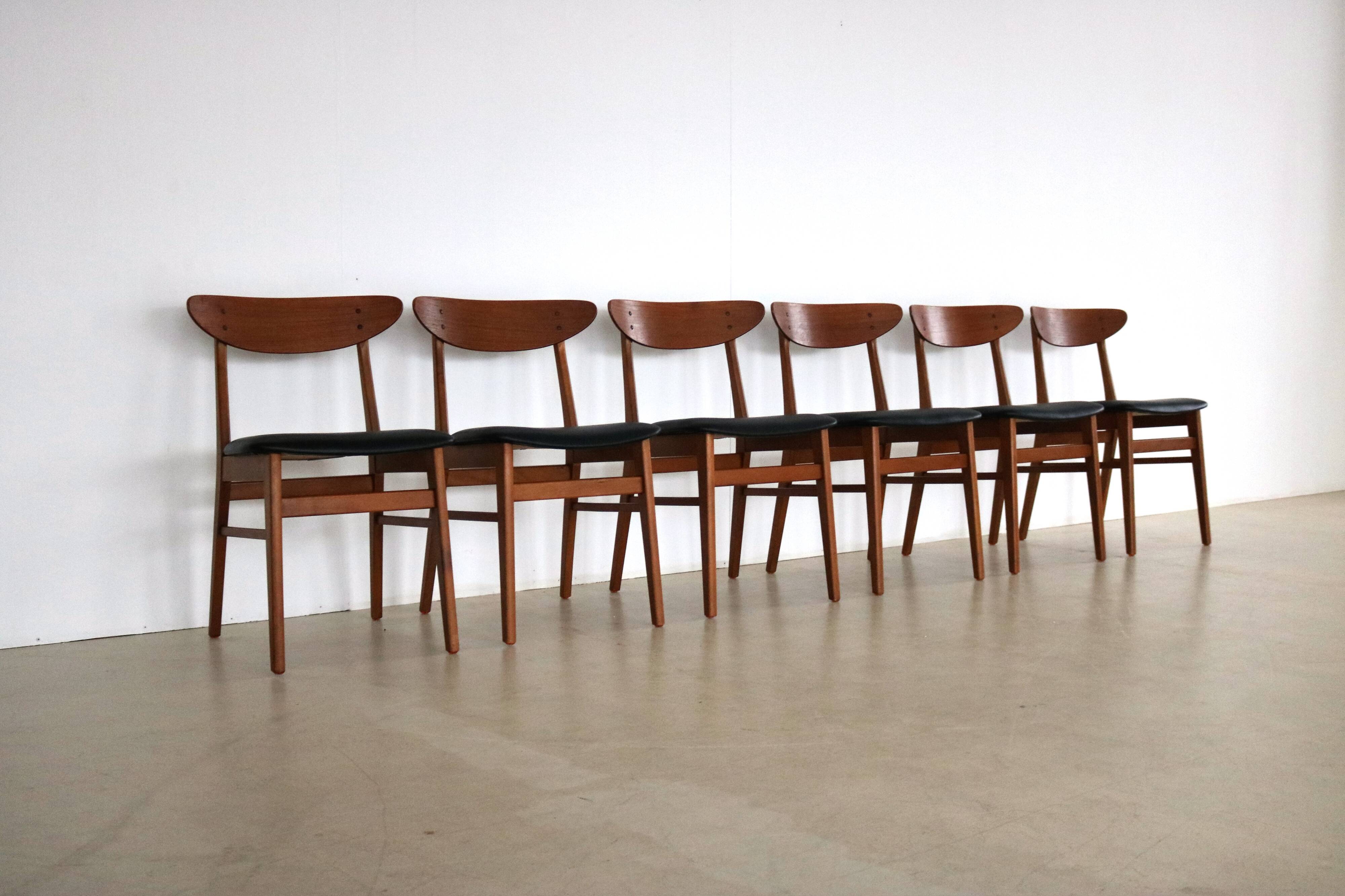 Vintage dining room chairs