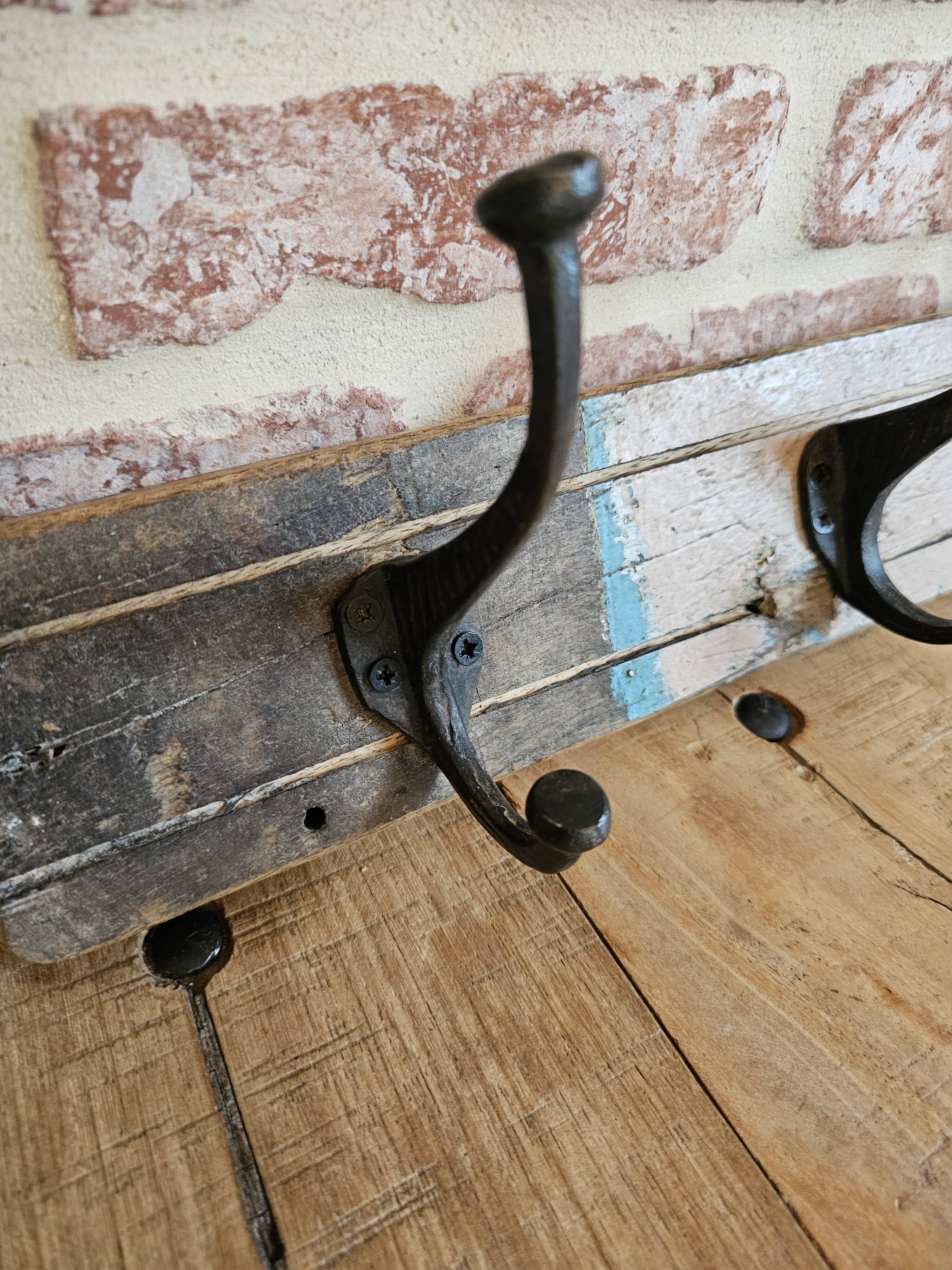Solid teak coat hook with 4 double cast iron hooks