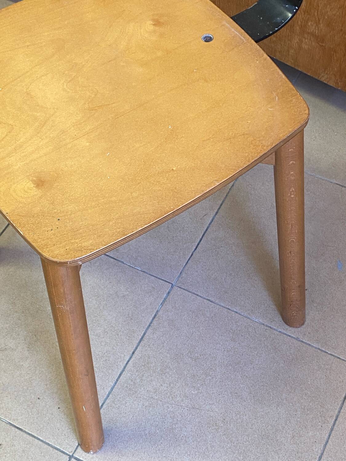 Chaise italienne année 80, en bois et métal