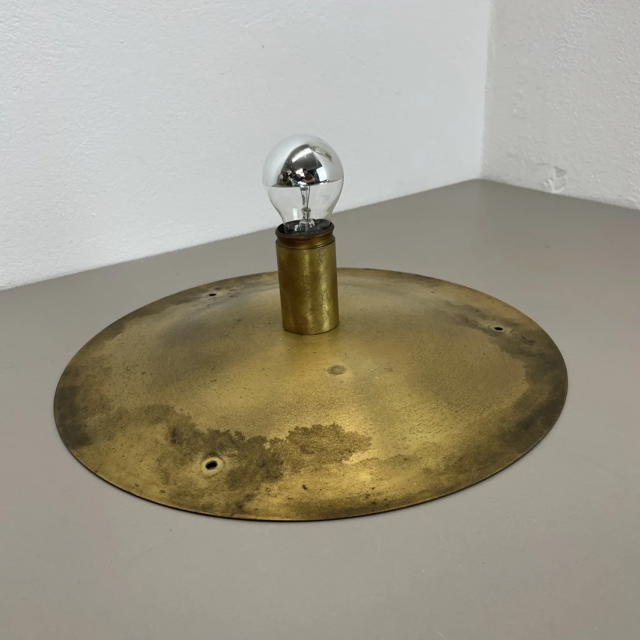 Wall-Ceiling Lamp made of Unique Brass in the Style of Gino Sarfatti, Flush Mount Lighting Italy 1950s