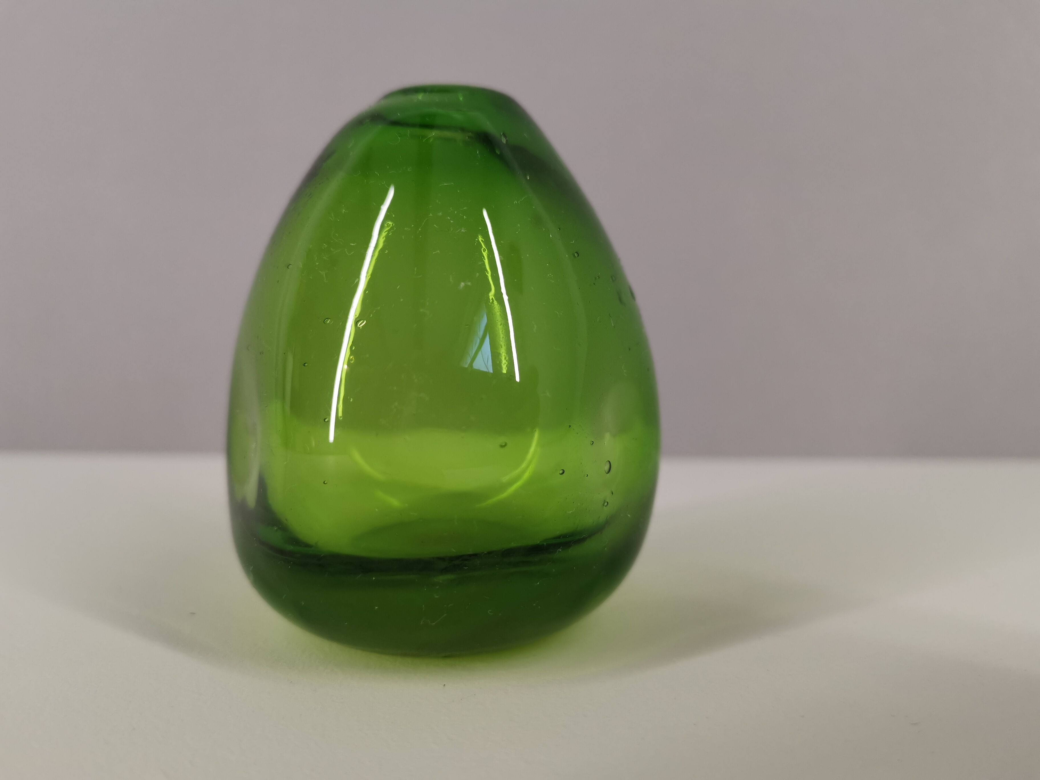 Glass soliflore vase