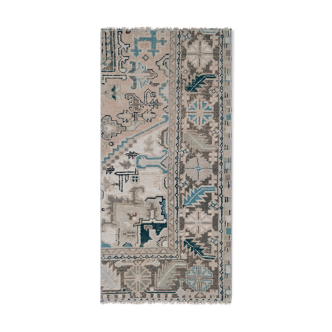 Distressed turkish rug runner 72 x 144 cm