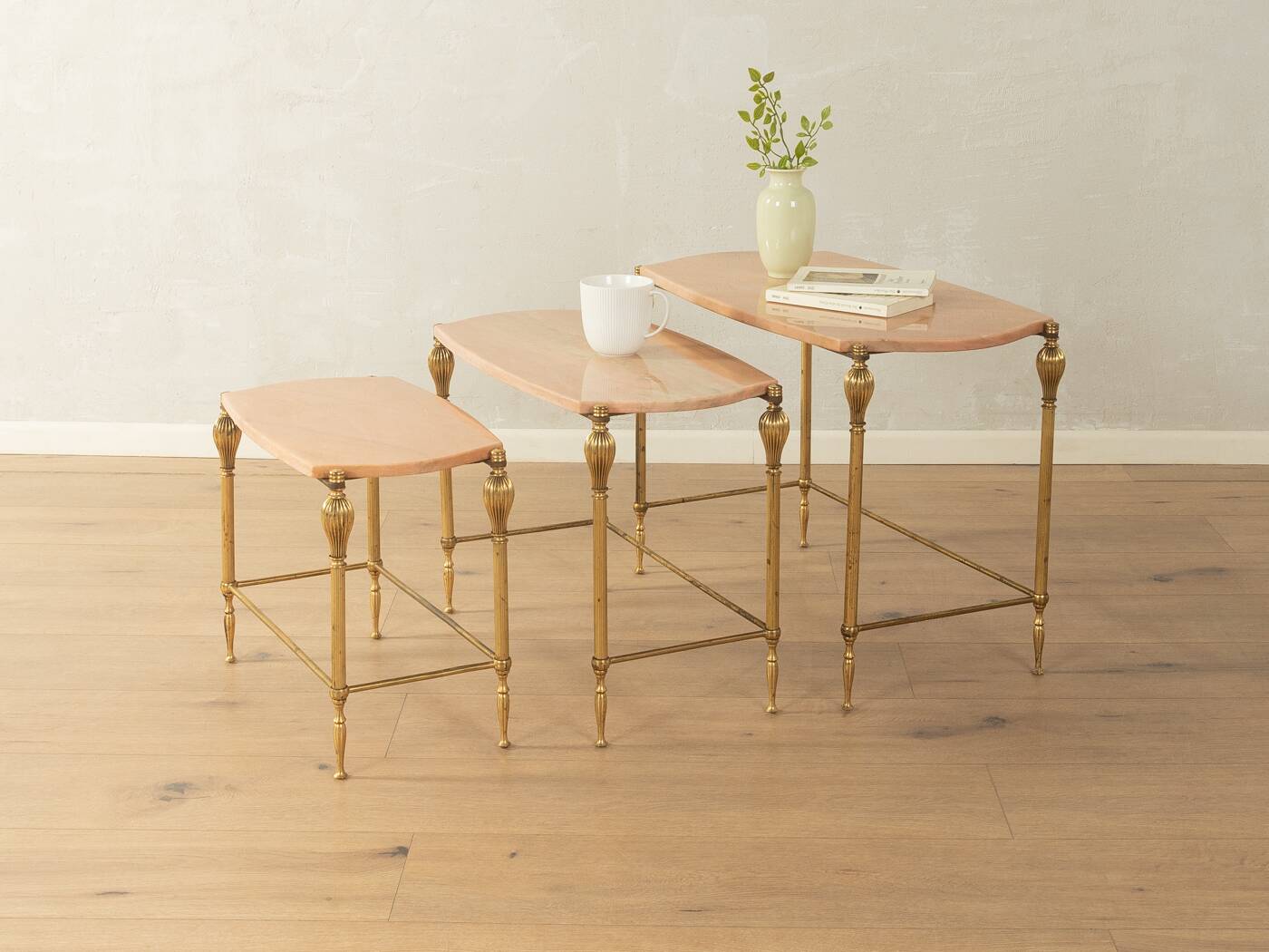 Tables gigognes style Hollywood Regency, années 1970