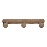 Wall-mounted coat rack with 3 hooks