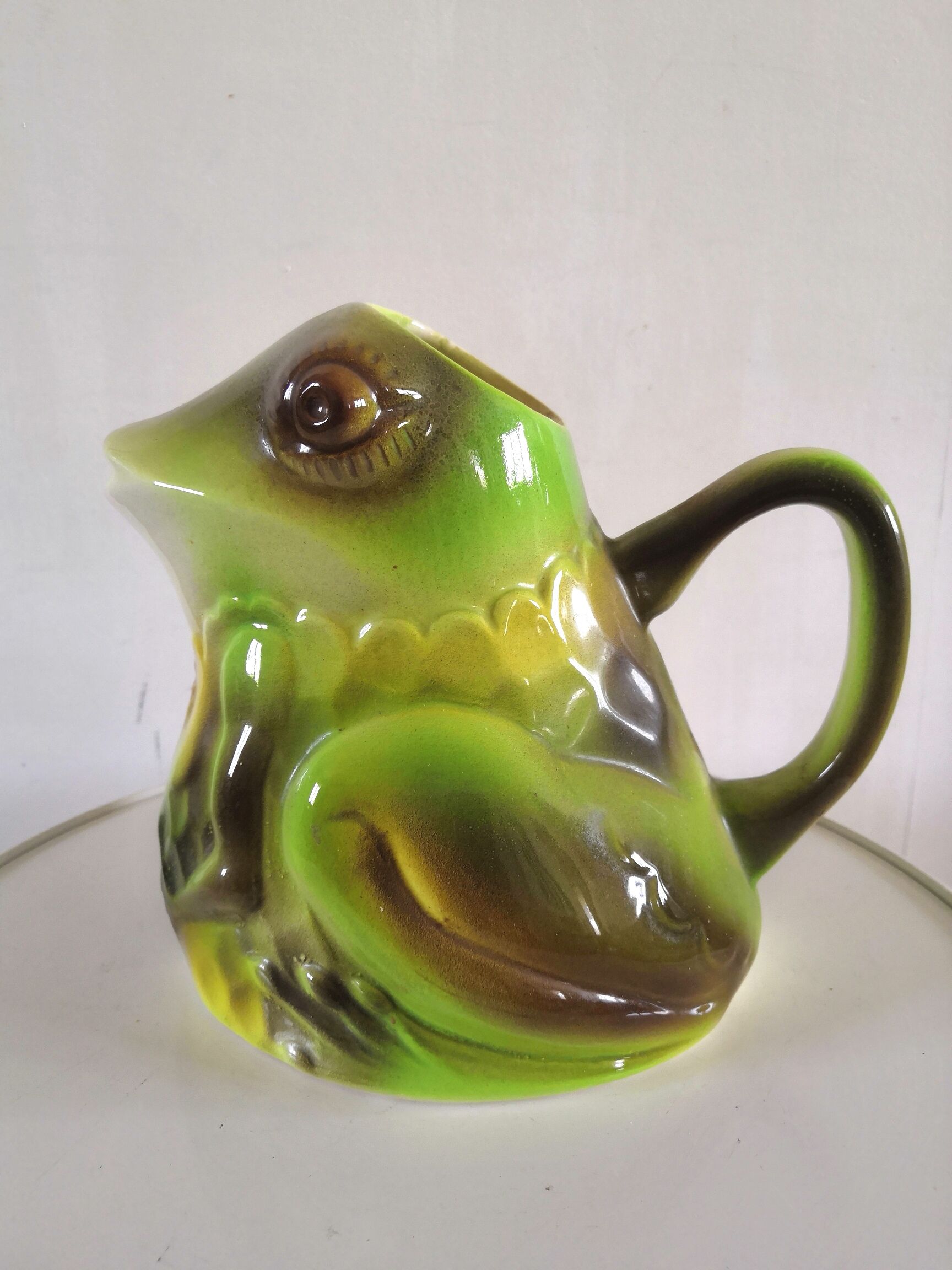 Ceramic frog pitcher in slurry signed Saint Clément design 70s