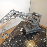 Metal toy crane from the 40/50