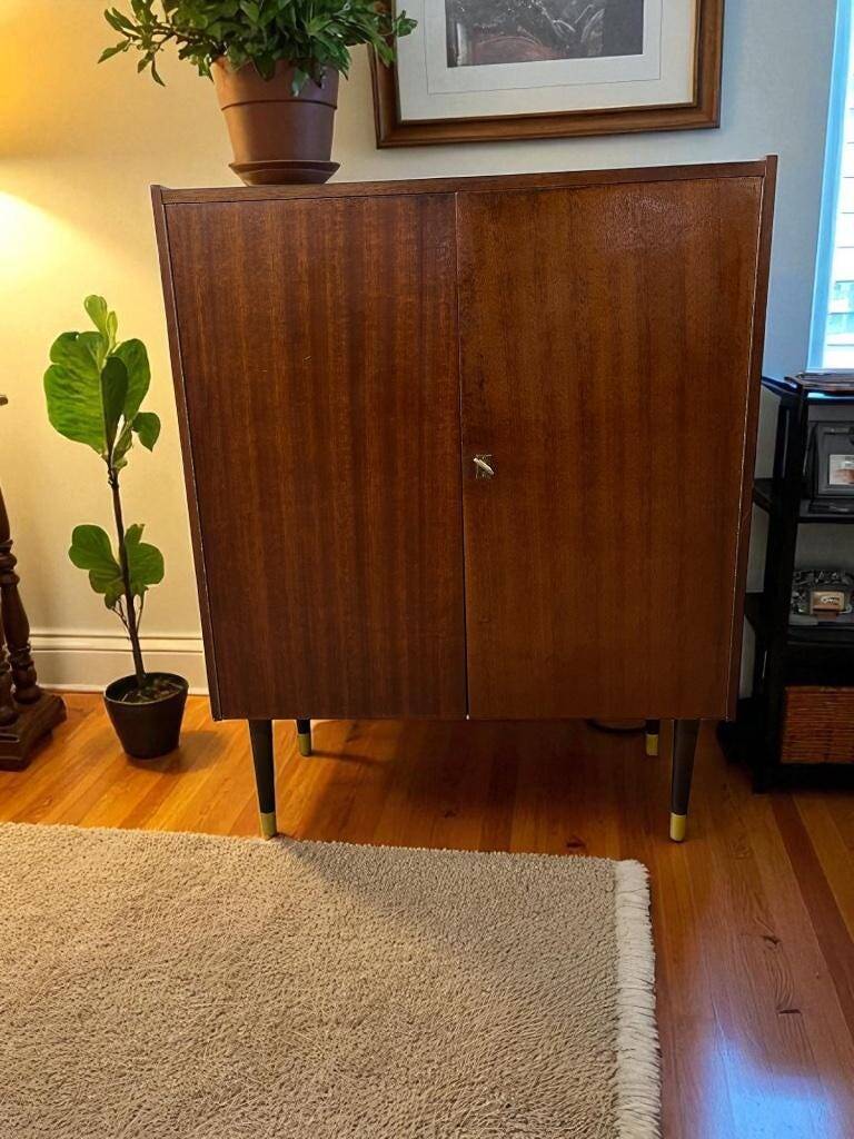 petite armoire vintage / commode / étagère