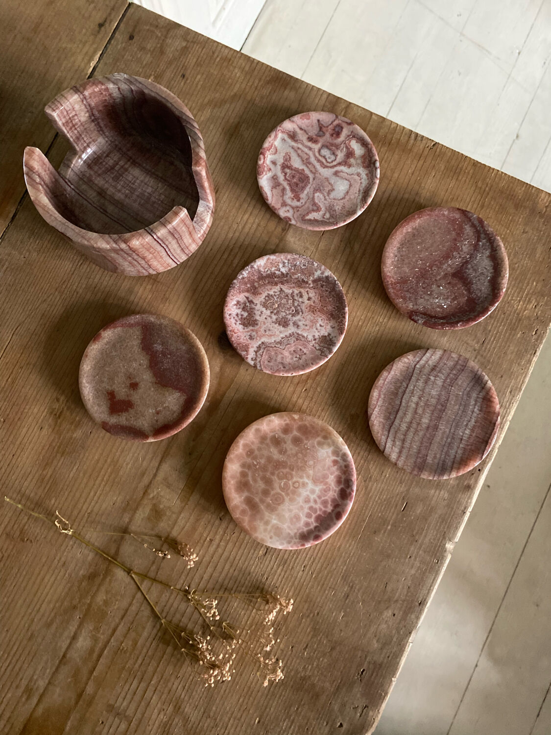 Set de 6 sous verre en pierre rose