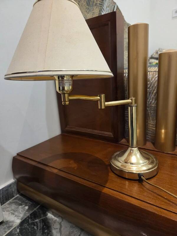 Lampe en laiton articulée ancienne vintage boudet classique chic fabriquée en France