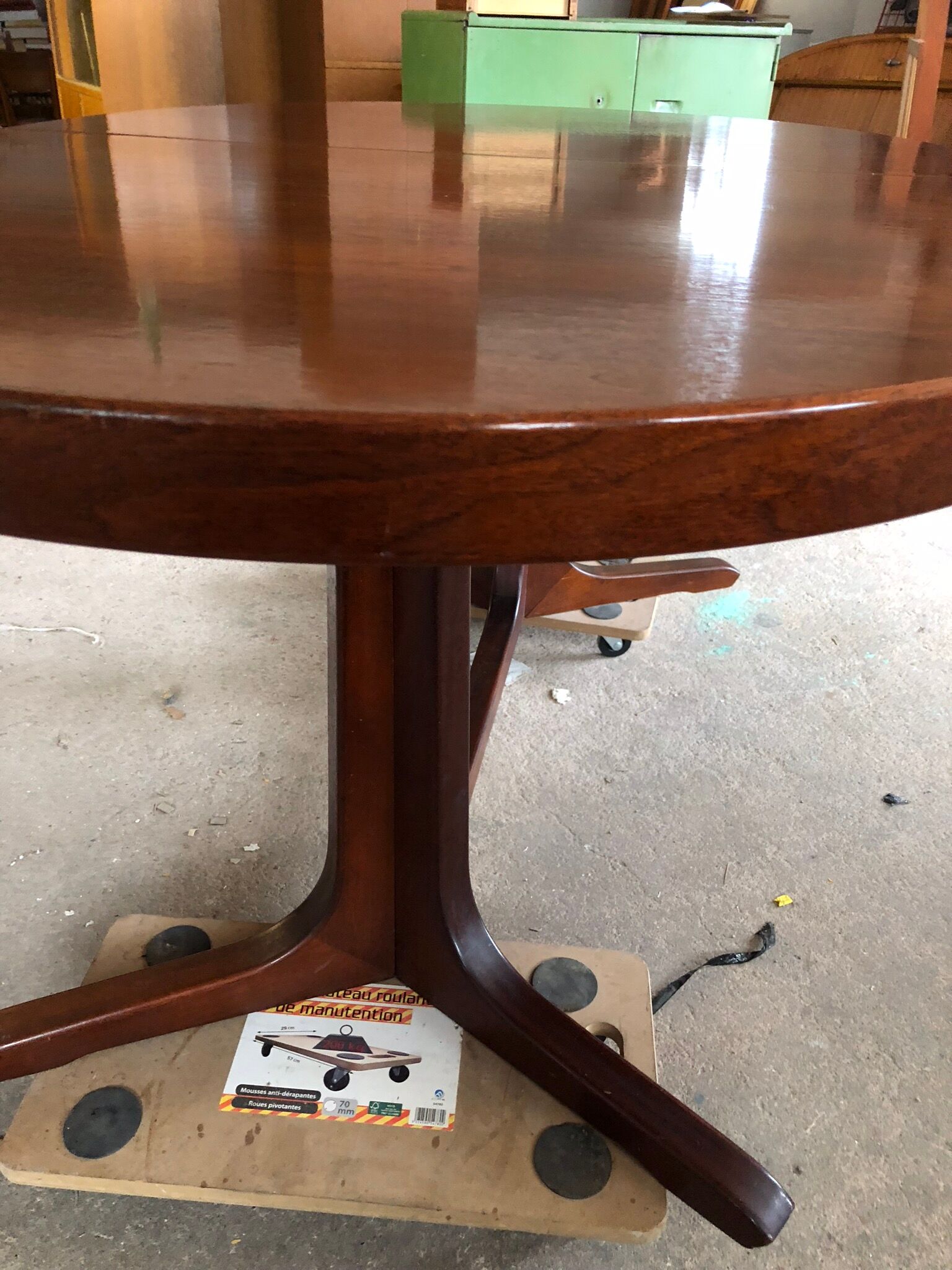 Extendable table in teak Baumann