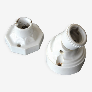 Set of two porcelain hooks with socket B22