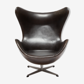 Fauteuil Egg par Arne Jacobsen