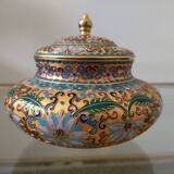 Box in partitioned enamels China