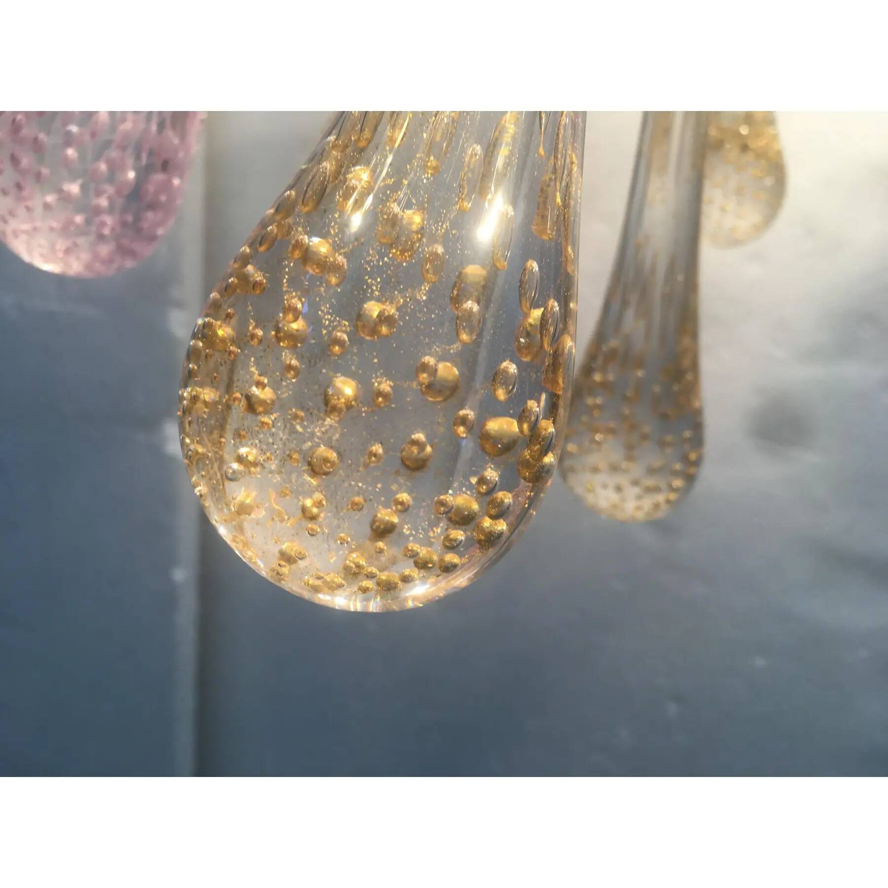 Sputnik Chandelier in Murano Glass with Gold and Pink Air Drops