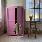 Pink knitted cabinet